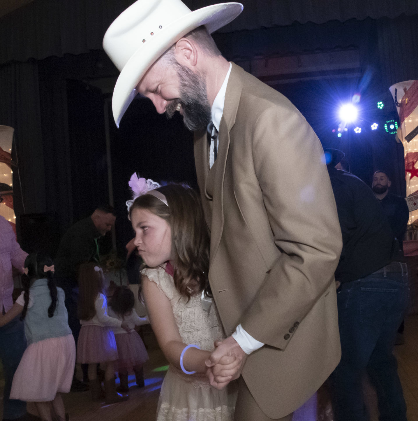 020820 Father Daughter Dance 04.jpg